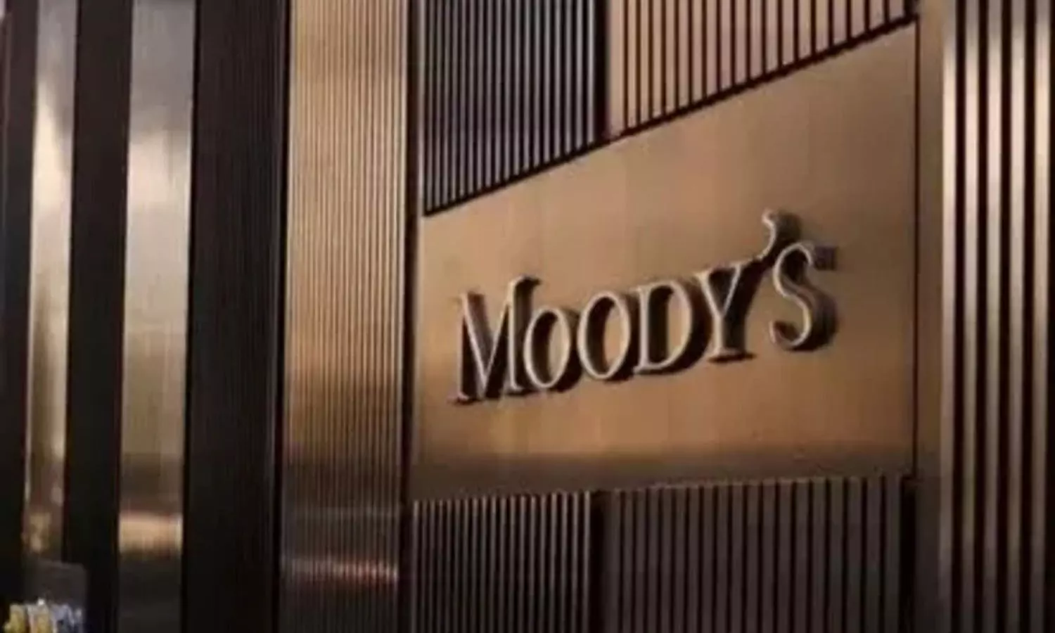 Moodys Predicts a Potential Slowdown in GDP Growth to 6.1% in 2024