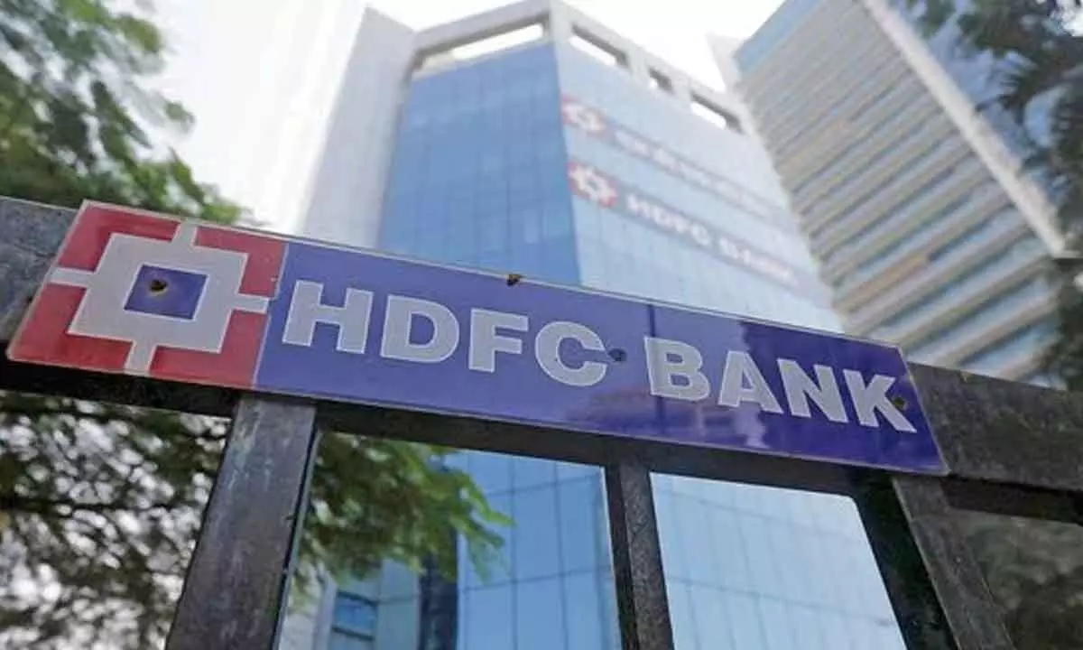 HDFC Bank shares plunge 1% as Q4 results disappoint