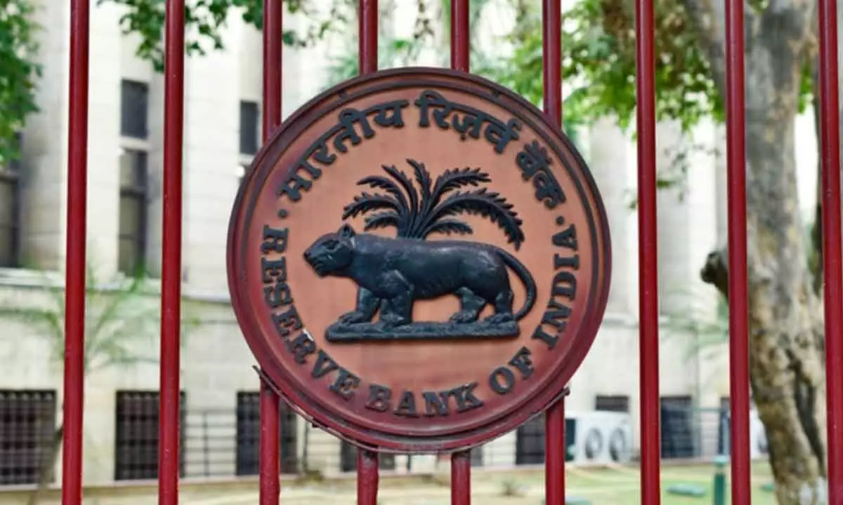 RBI bars Kotak Bank from onboarding customers online