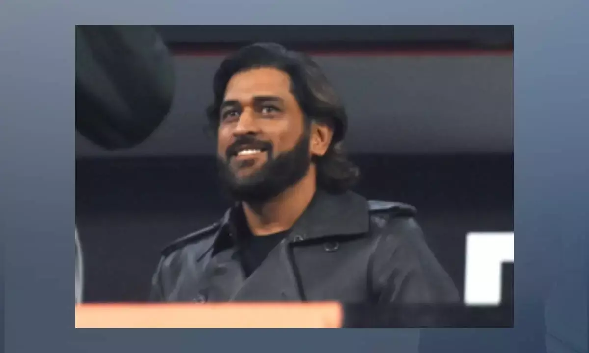 DoT warns people against scammers posing as MS Dhoni