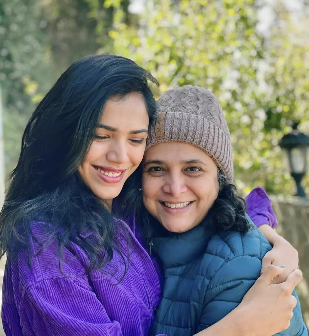 Shriya Pilgaonkar of Mirzapur web series rubbishes adoption rumors about parents Sachin & Supriya Pilgaonkar