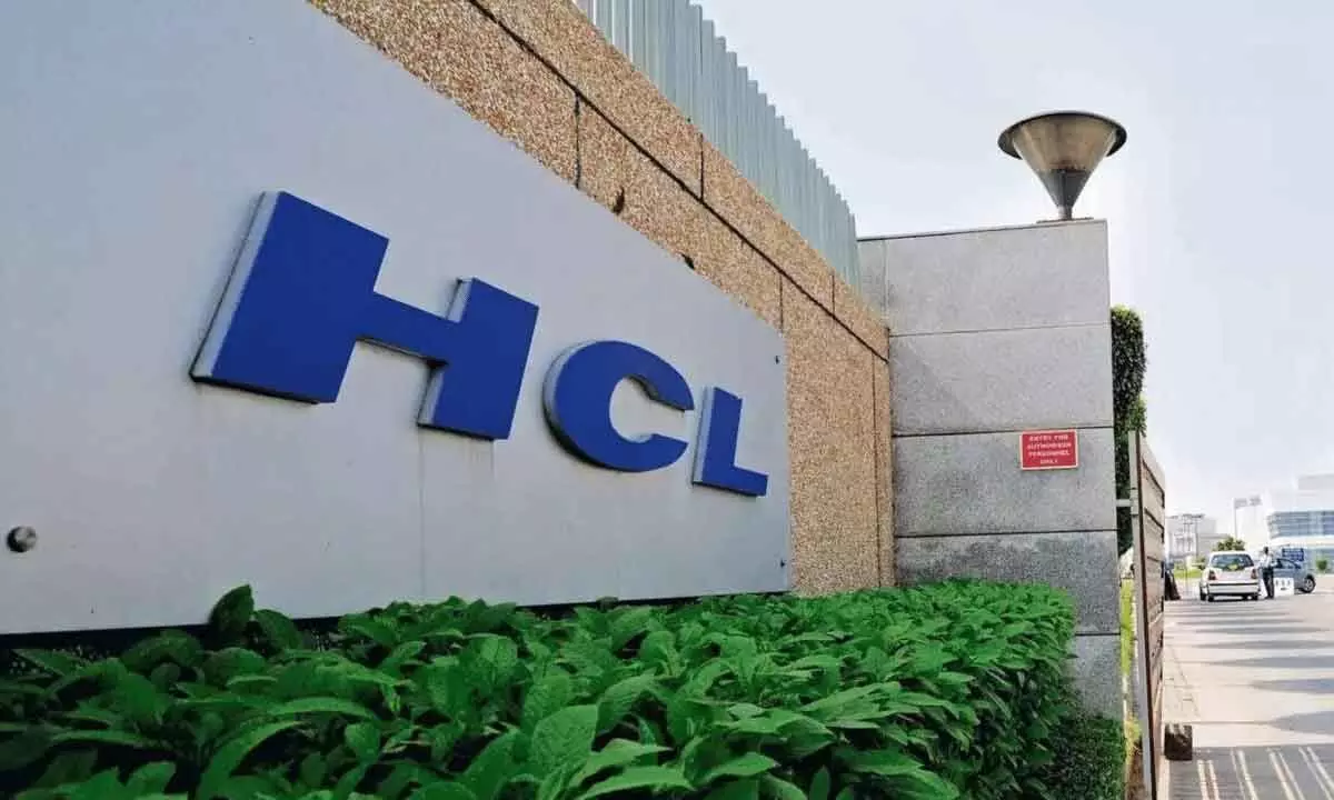 HCL Tech shares tumble 6%
