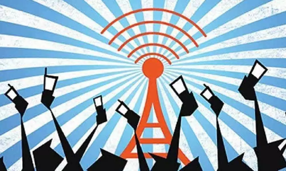 Telecom subscriber base grows marginally to 119.9 cr in Mar: Trai data