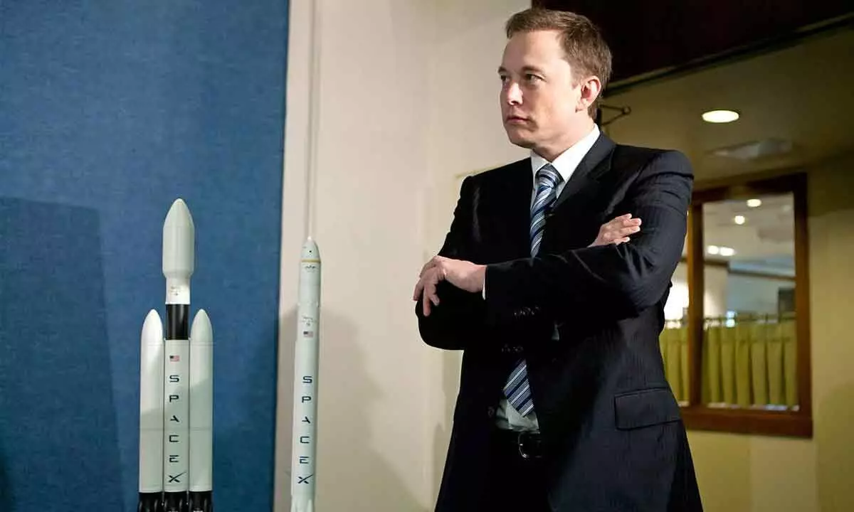 Elon Musk for reusable rockets