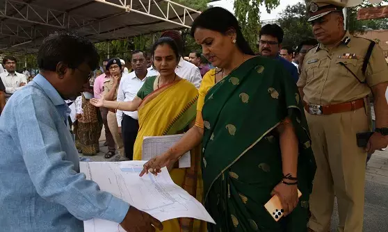 State Formation Day: Chief Secretary inspects arrangements at Parade Grounds