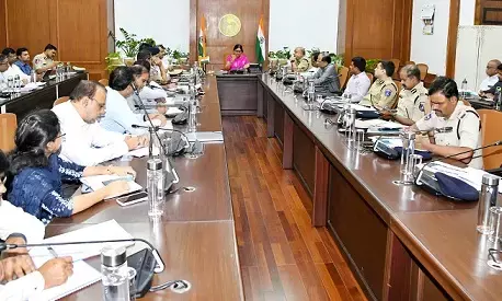 CS reviews traffic situation following sudden torrential rains in Hyderabad