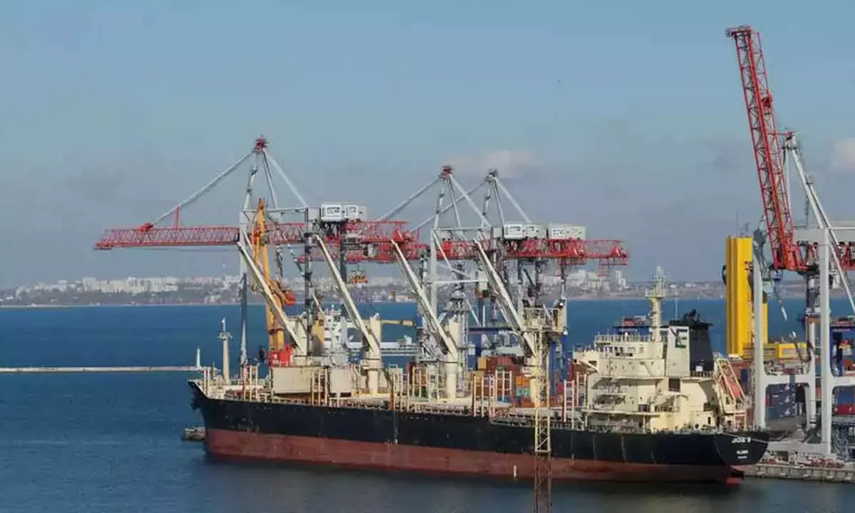 DCIL bags Rs 2,015 cr dredging contract