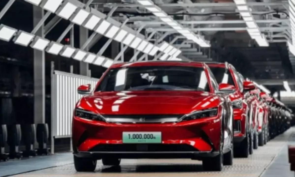 Top 10 Tesla Alternatives in 2025: BYD, SAIC Maxus Lead Global EVs