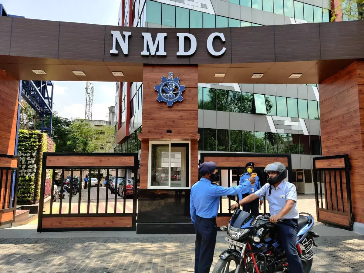 NMDC revises down prices of iron ore lump, fines NMDC revises down prices of iron ore lump, fines