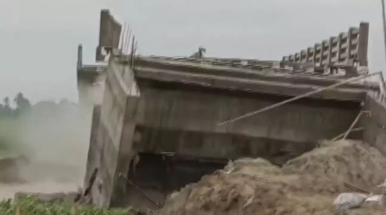 Bridge collapse in Bihars Araria district raises alarms over construction quality