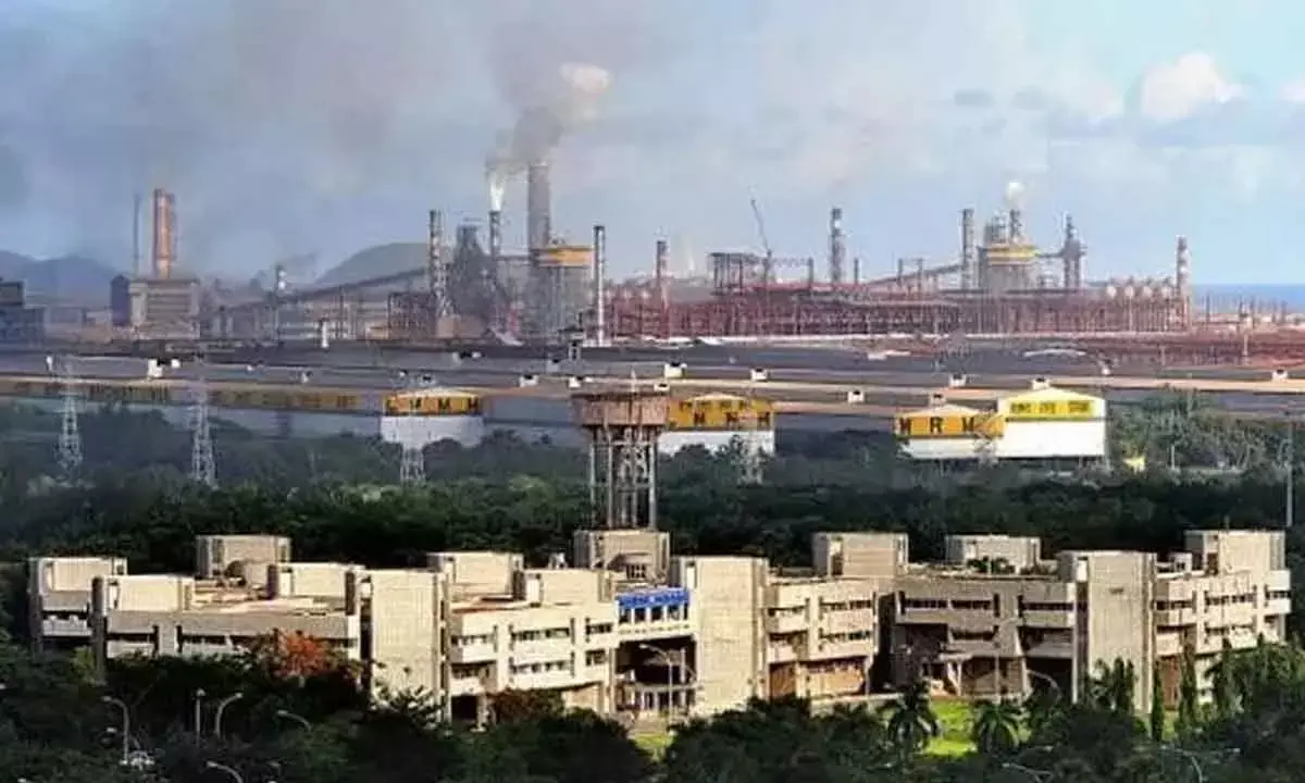 Trade union leader urges govt to issue LoC to help RINL secure bank loans