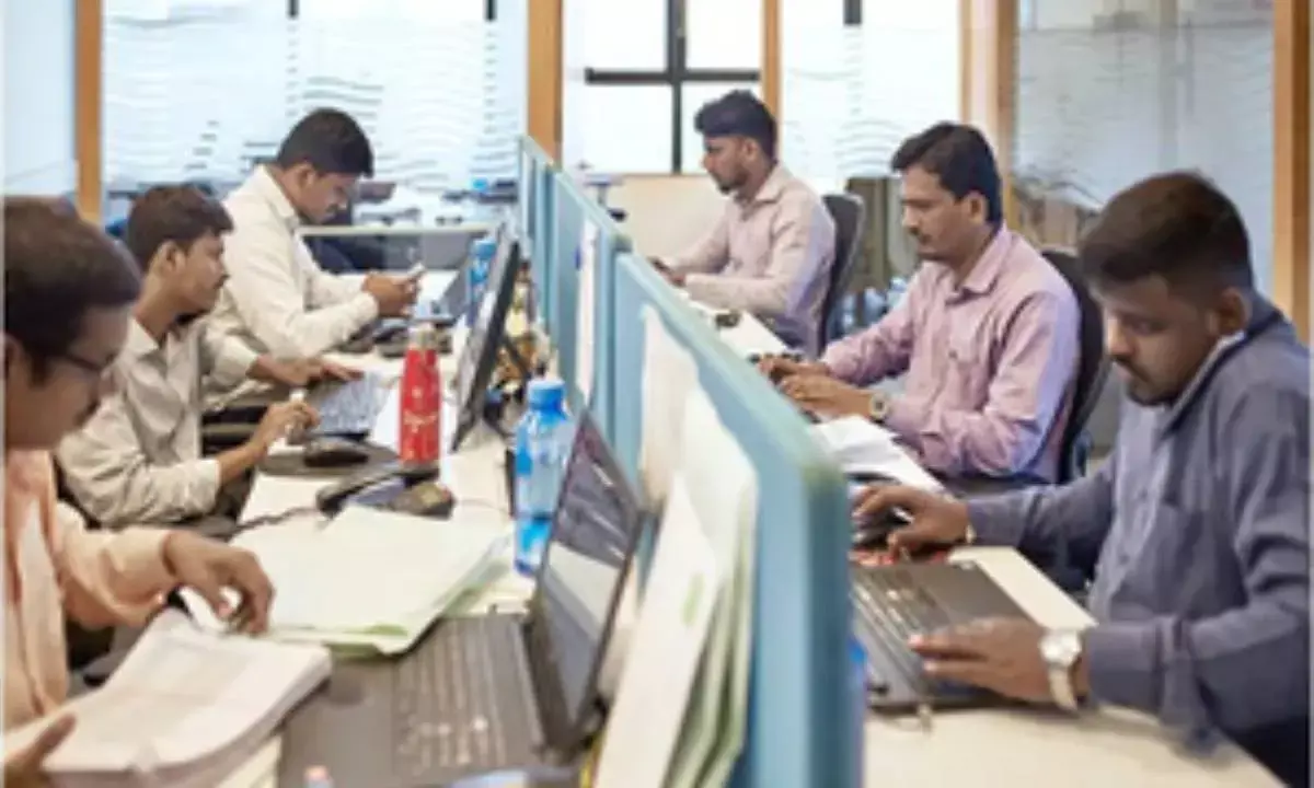 Rising workloads lead to employees prioritising skills growth, adopt AI: Report