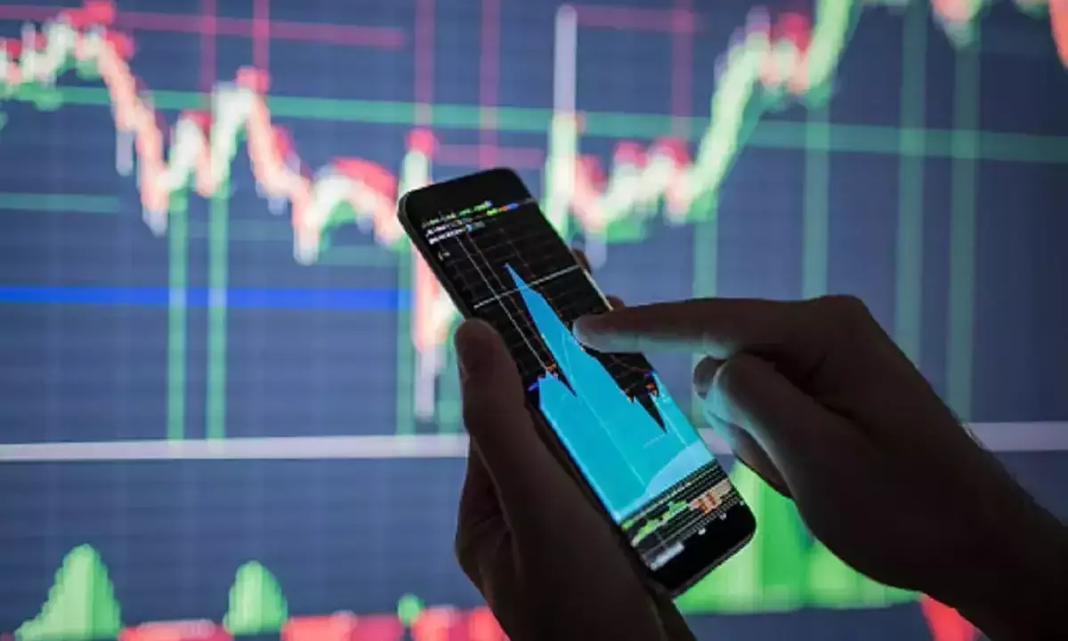 Rapid rise in derivatives trading could pose challenges for investors: RBI report