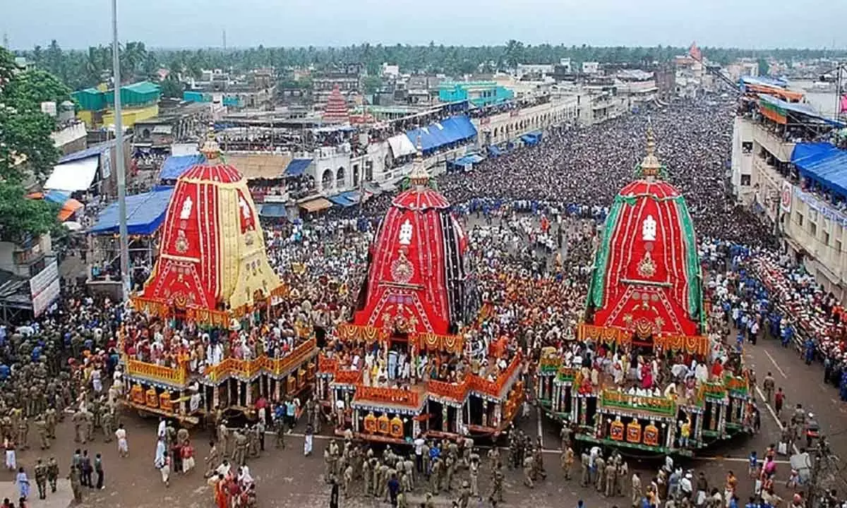 Railways manages massive crowd during Rath Yatra
