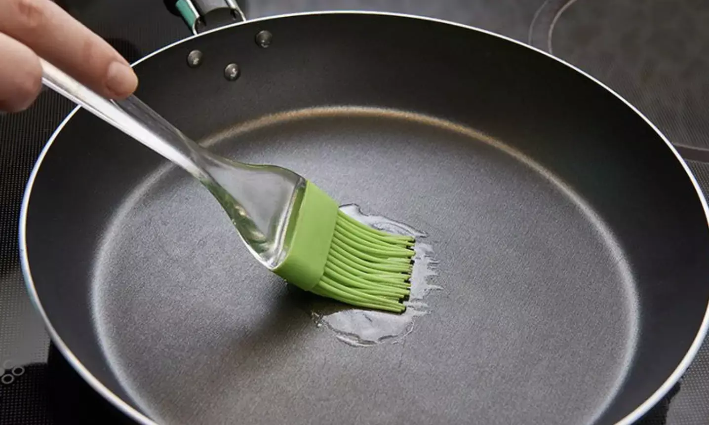 What is Teflon flu? Are you overheating your non-stick pan?
