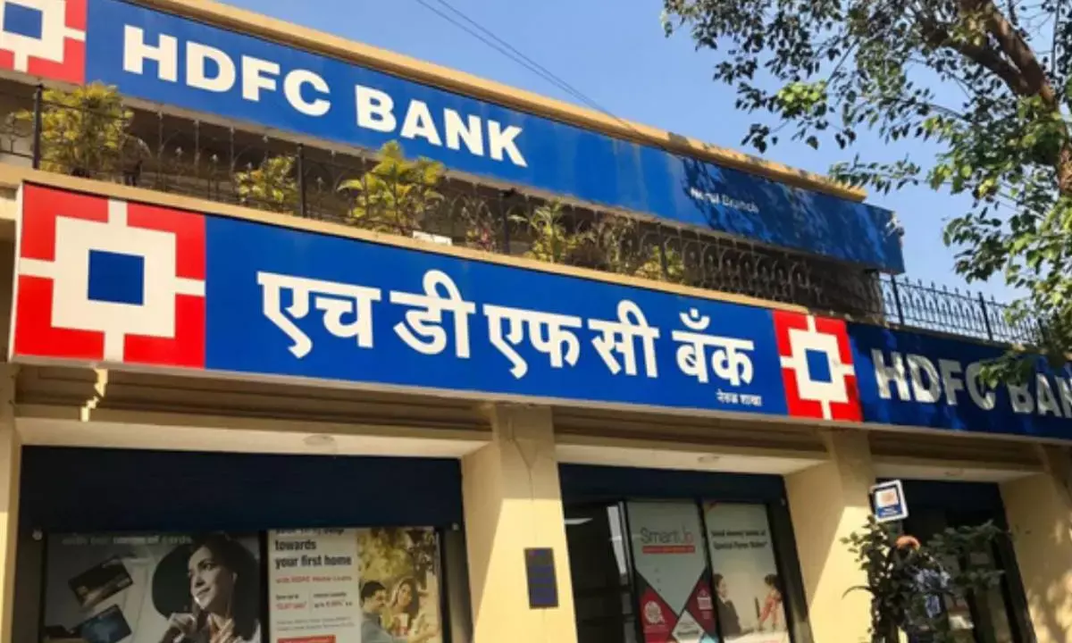 HDFC Bank Shares an Important Message to Caution Against Investment Frauds