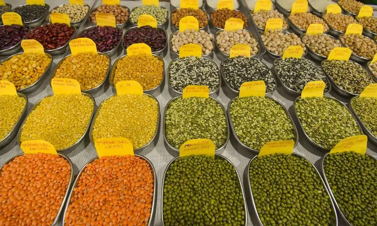 Centre to monitor prices of 16 more food items on daily basis