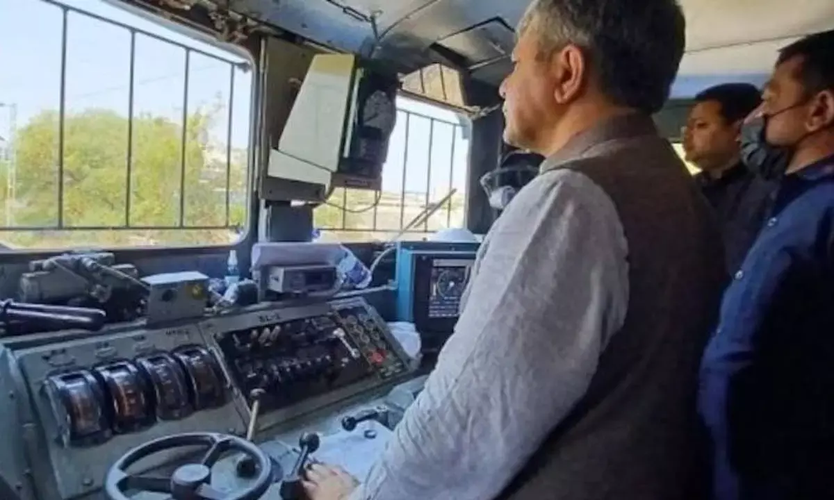 Will implement Kavach on entire rail network