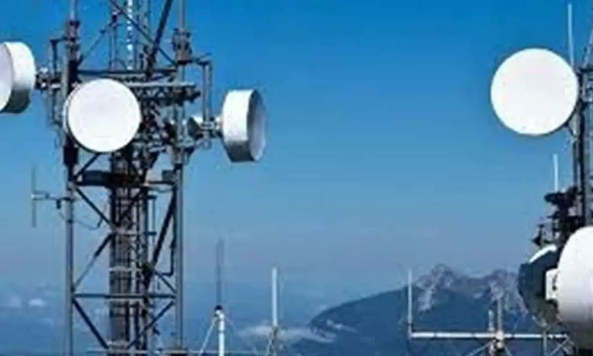 Centre holds consultations on telecom reforms