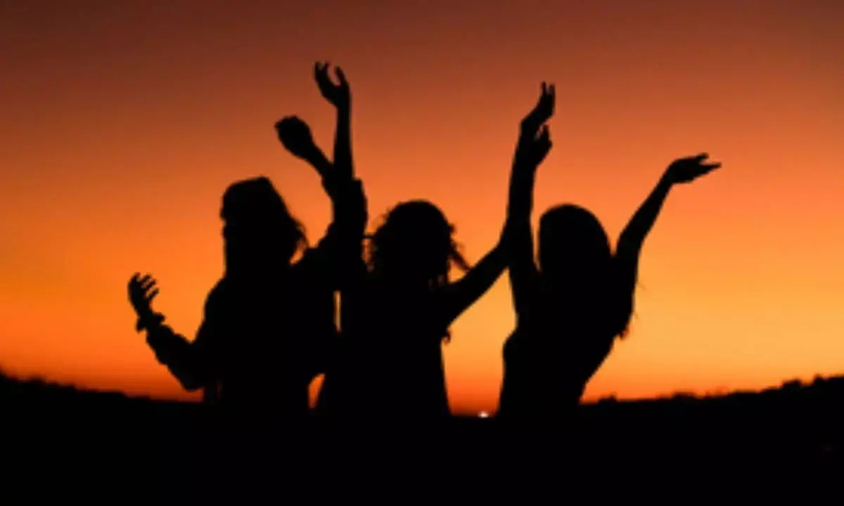 Peers genetic traits impact substance use, mental health