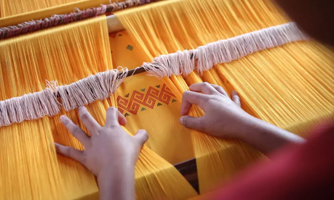 KTR greets weavers on National Handlooms Day