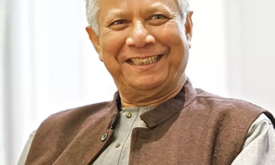 Muhammad Yunus arrives in Dhaka to head Bangladeshs interim govt