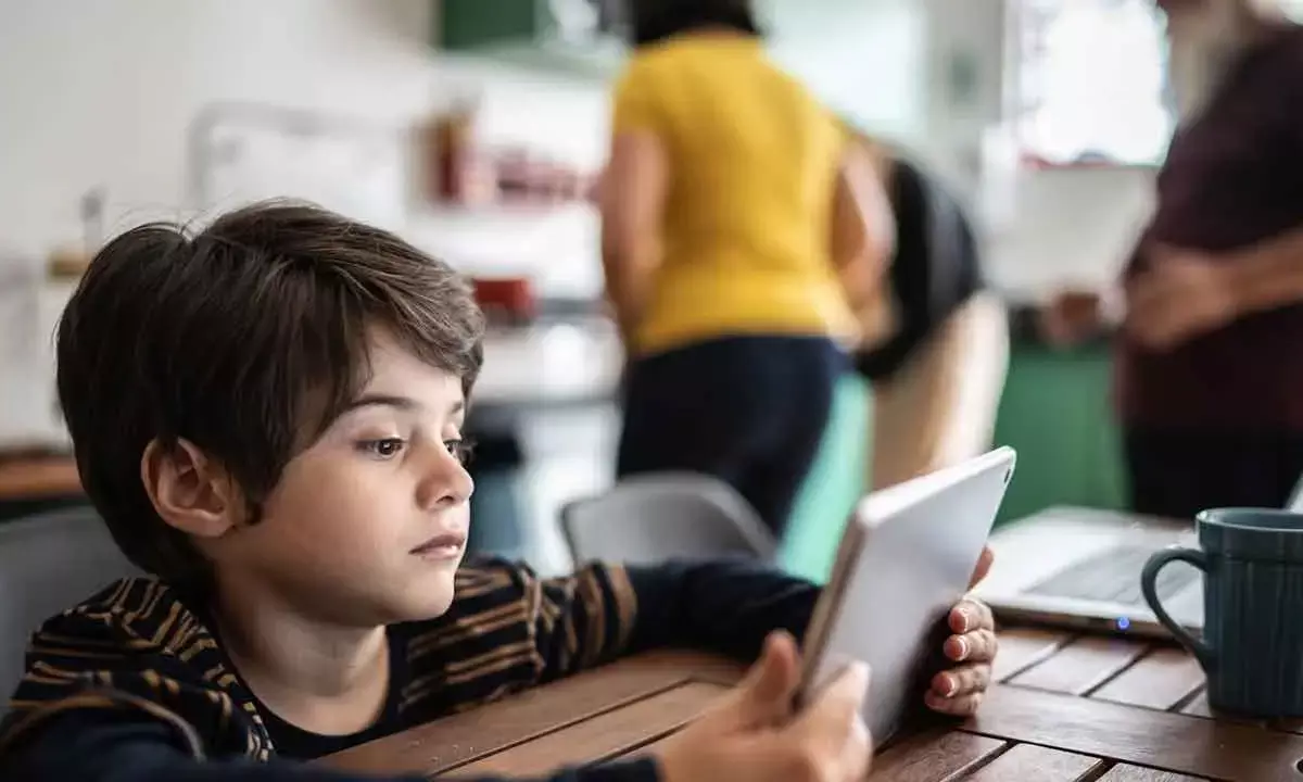 How screen time impacts kids’ diet, sleep, activity