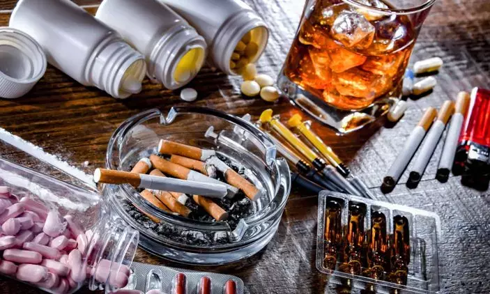 Excise Dept raids pubs in Hyd in a bid to curb substance abuse