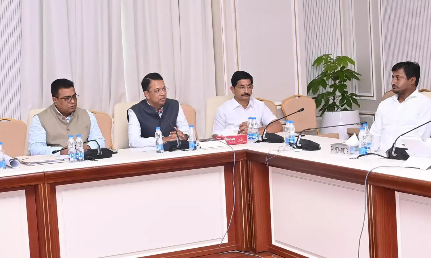 Expedite land acquisition for RRR southern Part: CM Revanth