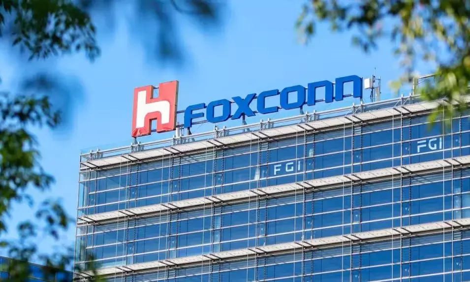 Foxconn invests Rs1,200cr in Karnataka plant