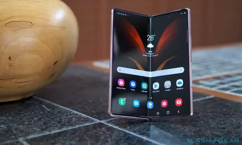 Samsung is Developing Smartphones with Double-Foldable and Rollable Features