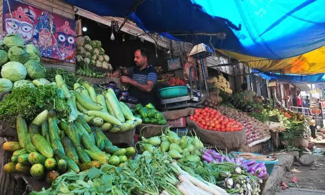 Consumer price inflation for rural labourers eases in July
