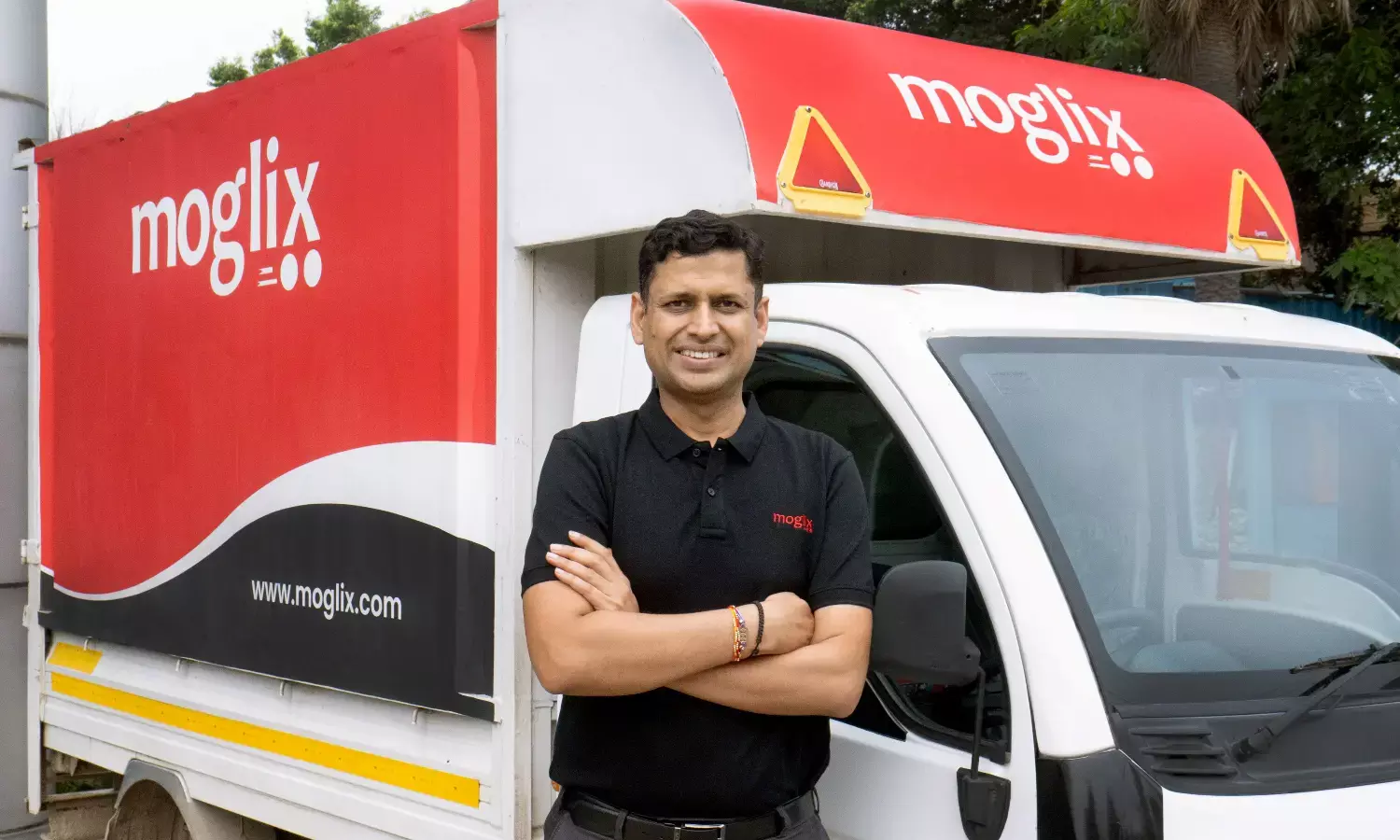 Moglix Brings Quick Commerce to B2B with Next-Day Delivery