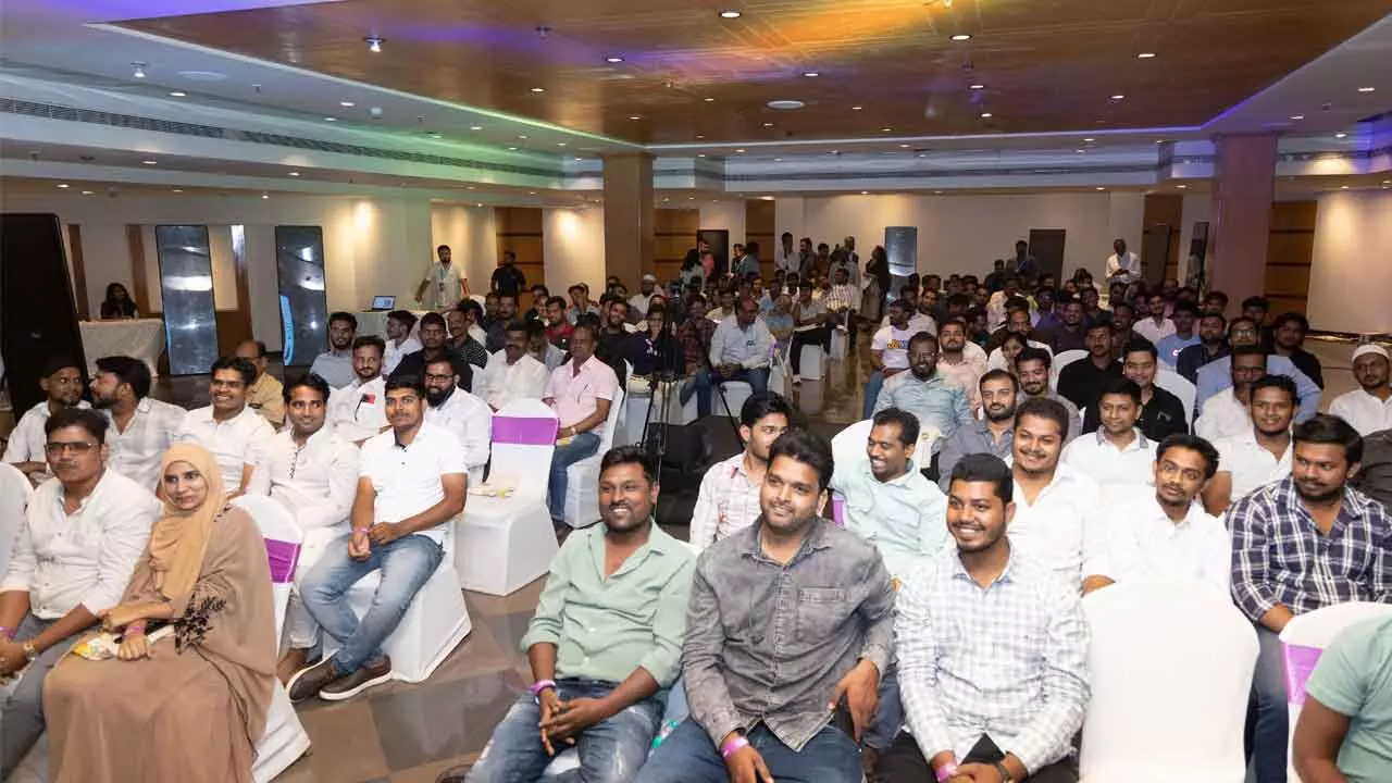 Flipkart hosts seller conclave in Hyd Flipkart hosts seller conclave in Hyd