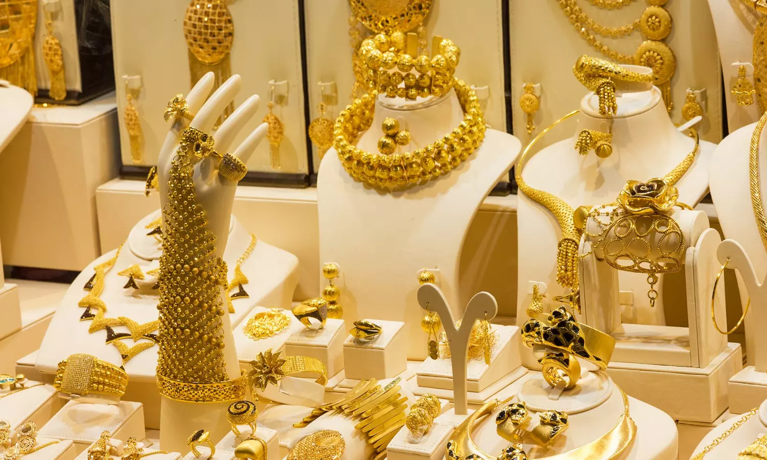 Gold, Silver Prices Drop in India: Check City-Wise Prices - August 30