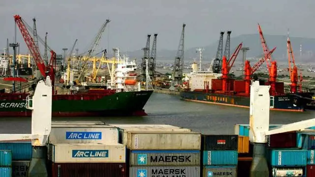 Port workers call off strike following MoU Port workers call off strike following MoU