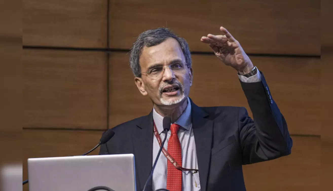 Economy expected to grow at 7% in medium term: CEA V Anantha Nageswaran Economy expected to grow at 7% in medium term: CEA V Anantha Nageswaran