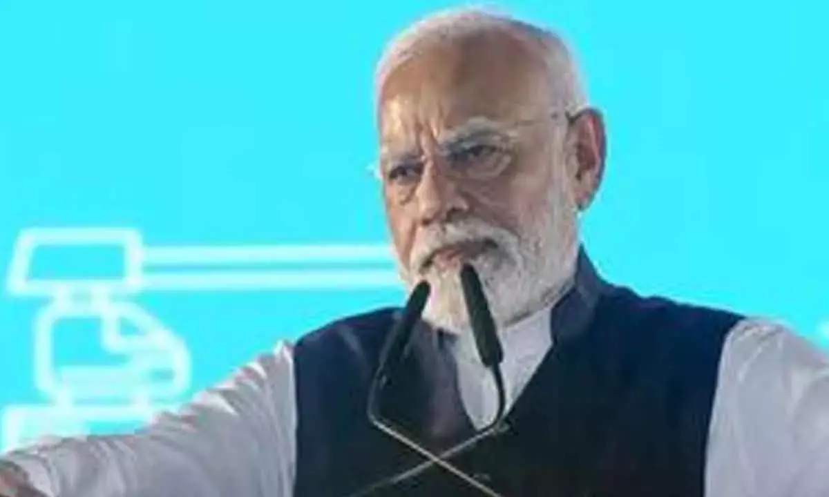 PM slams Oppn for ‘putting brakes’ on development of Vadhvan Port
