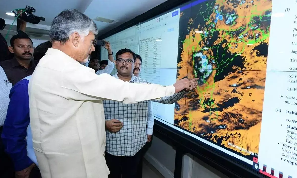Rain wreaks havoc in Andhra, 10 dead