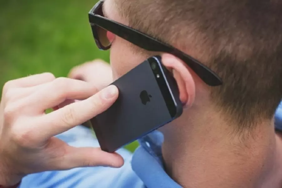 Govt Warns: Don’t Keep Internet On During Calls Govt Warns: Don’t Keep Internet On During Calls