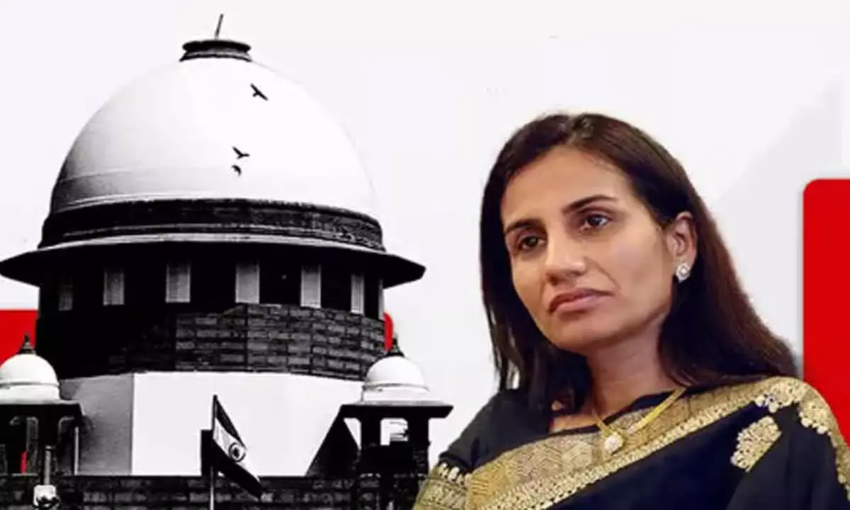 SC slaps notice on Chanda Kochchar