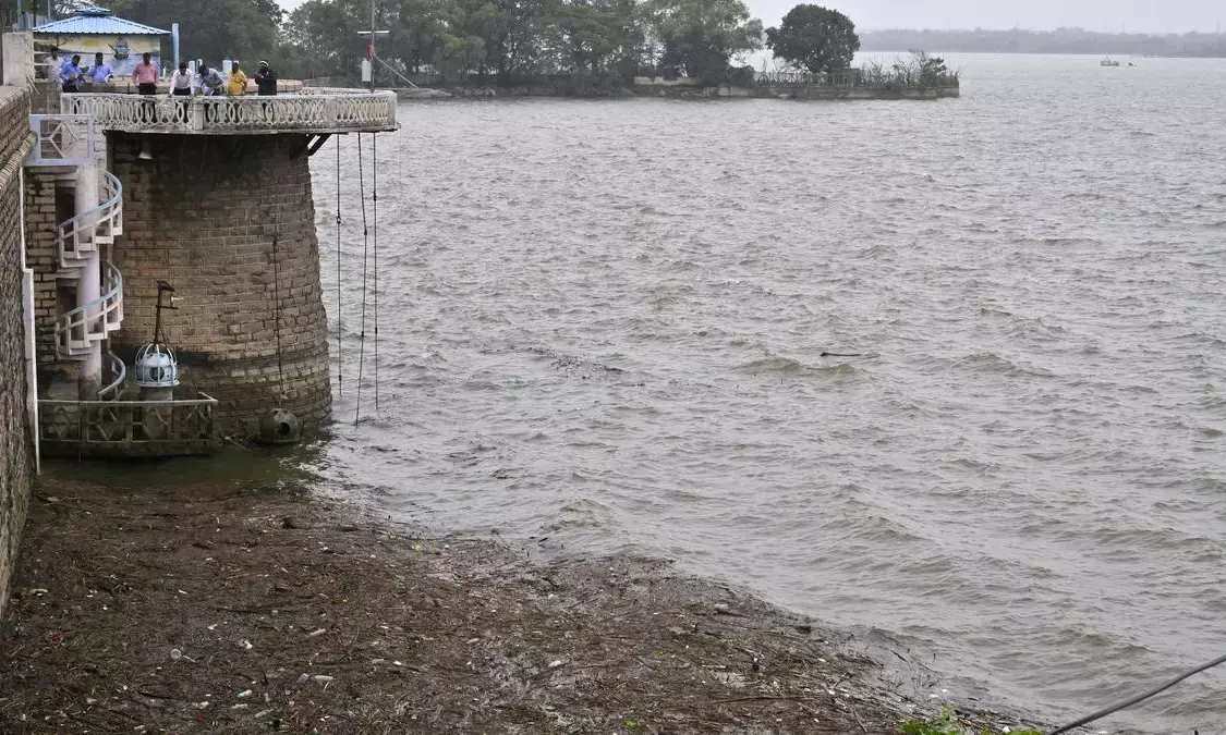Rain Causes Extended Water Discharge from Hyderabads Osmansagar and Himayatsagar
