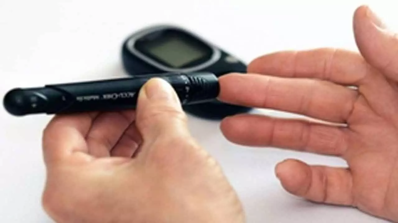 Cutting extra weight can reduce risk of flu, other infections in diabetics Cutting extra weight can reduce risk of flu, other infections in diabetics