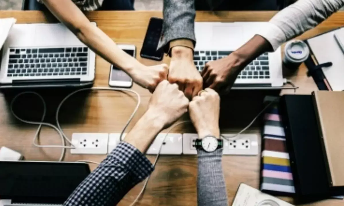 1 in 2 GenZ professionals in India worry about job loss, seek purposeful workplace