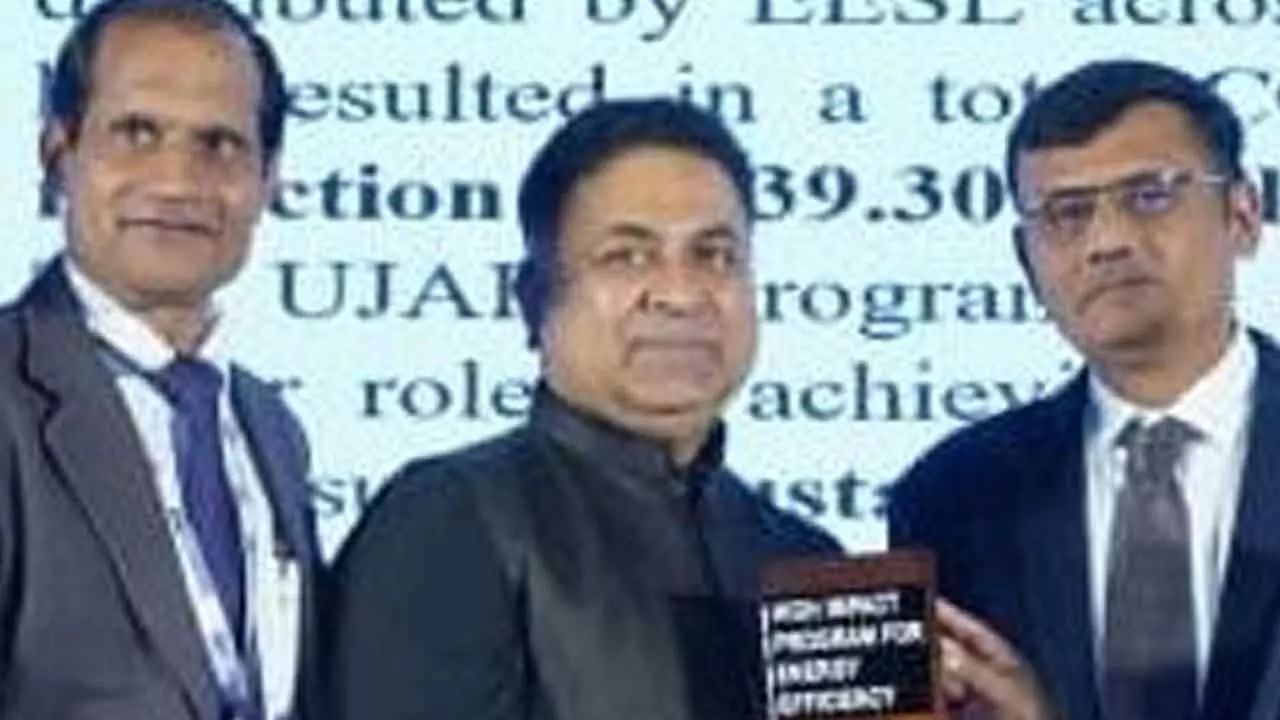 EESL Wins Impact Player Of The Year Award For UJALA Initiative EESL Wins Impact Player Of The Year Award For UJALA Initiative