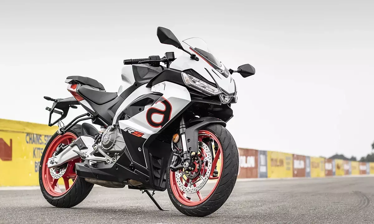 Aprilia Launches RS457 Ad Campaign with John Abraham