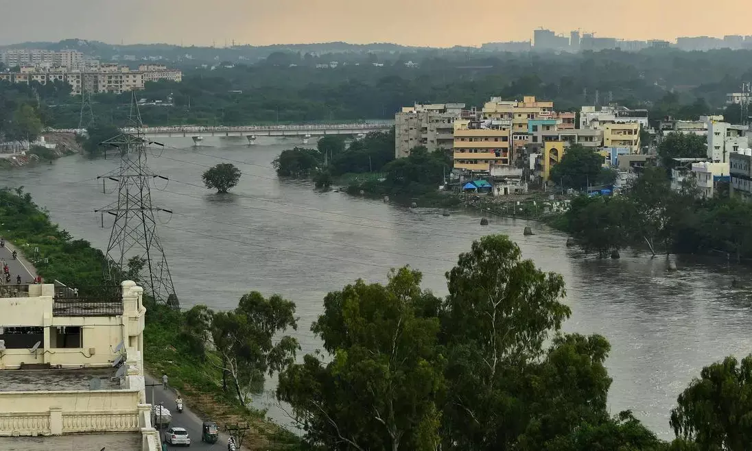 1600 Private Constructions on Musi Riverbed Identified: Dana Kishore