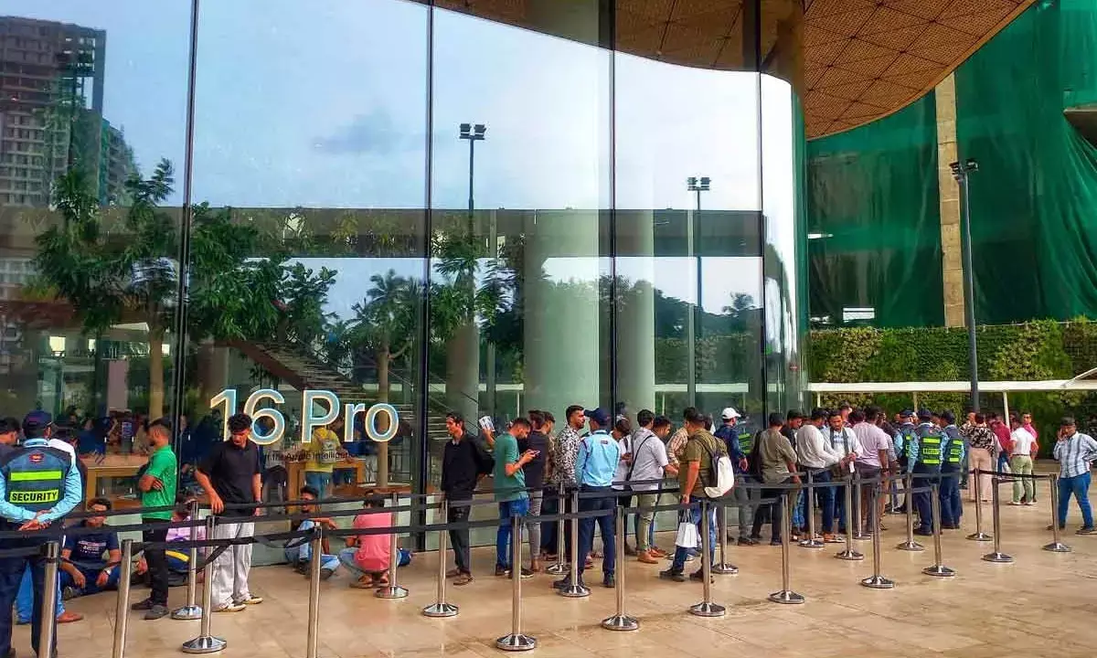 Apple To Launch More Retail Stores In India