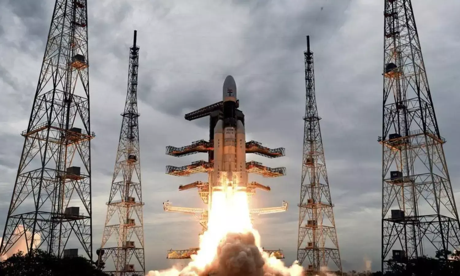 Government Commits ₹1,000 Crore to Space Startup Fund