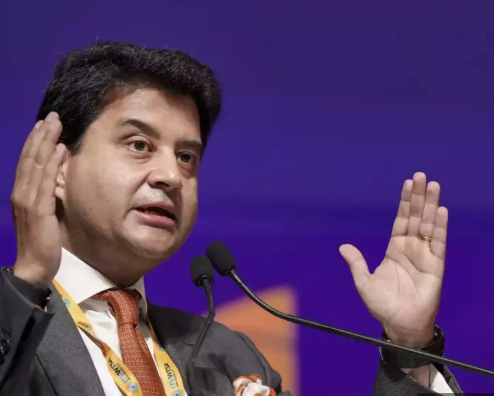 India to allocate satellite internet spectrum through administrative process India to allocate satellite internet spectrum through administrative process